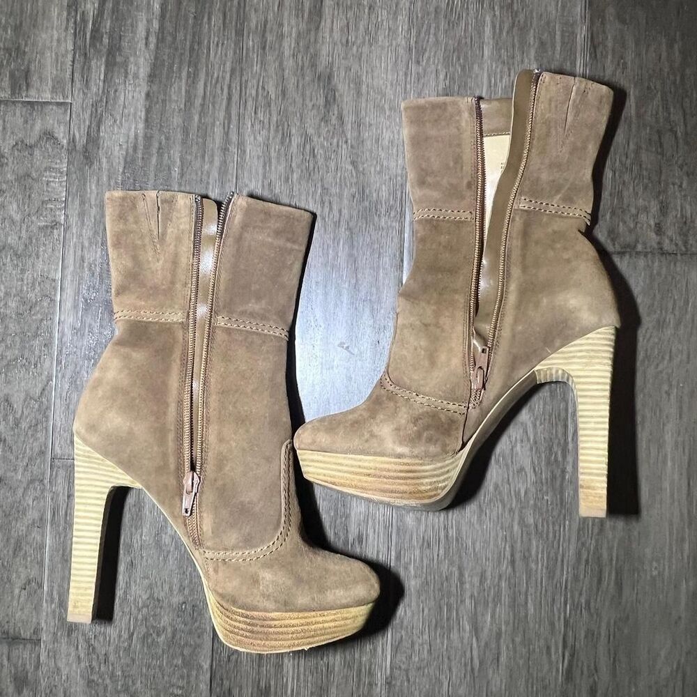 Bcbgmaxazria Women's Tan and Brown Boots